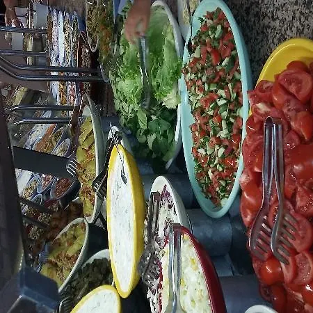 Grand Bahama Otel 3*