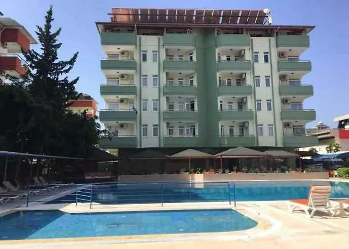 Grand Bahama Hotel 3*