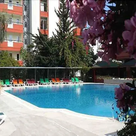 Отель Grand Bahama Алания