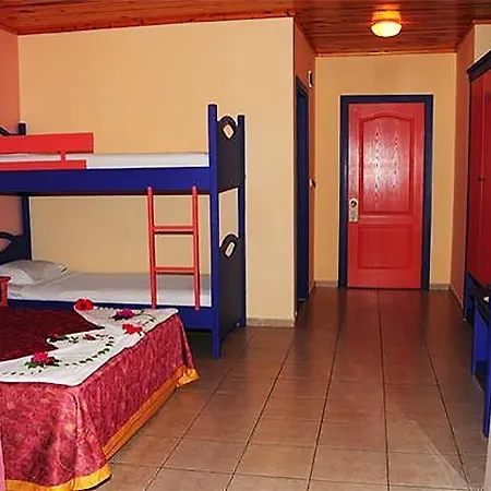 Grand Bahama Отель 3*